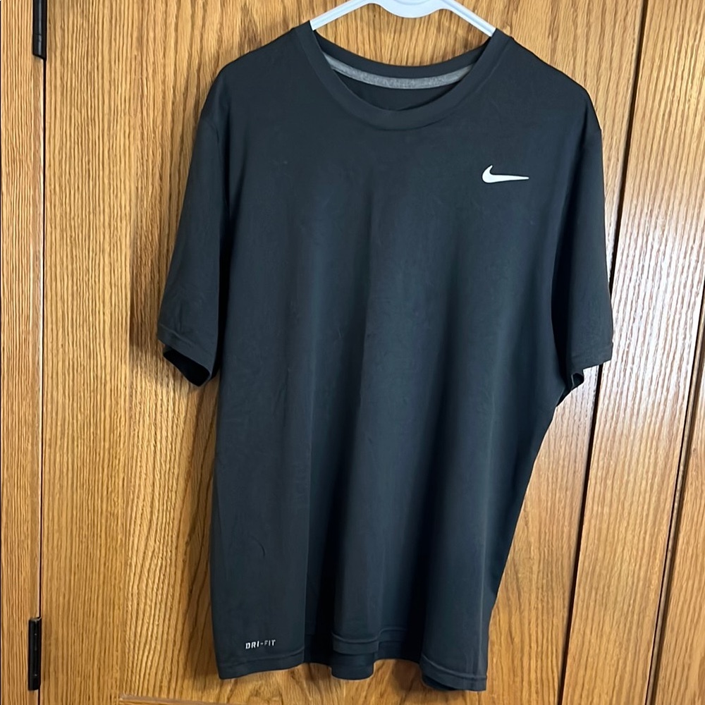 Nike Men's Dri-FIT Shirt